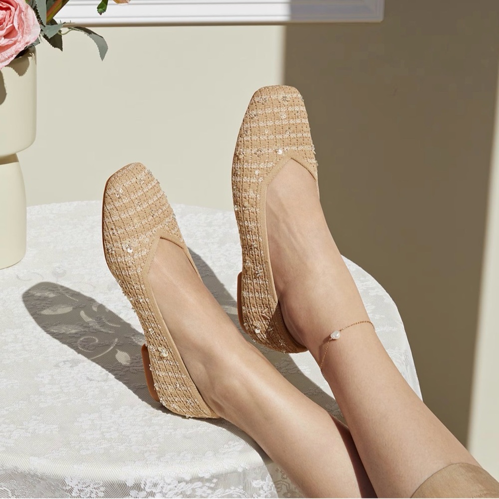 Vivaia Square-Toe V-Cut Flats Margot 2.0 Natural Linen 38.5 (US 7.5)